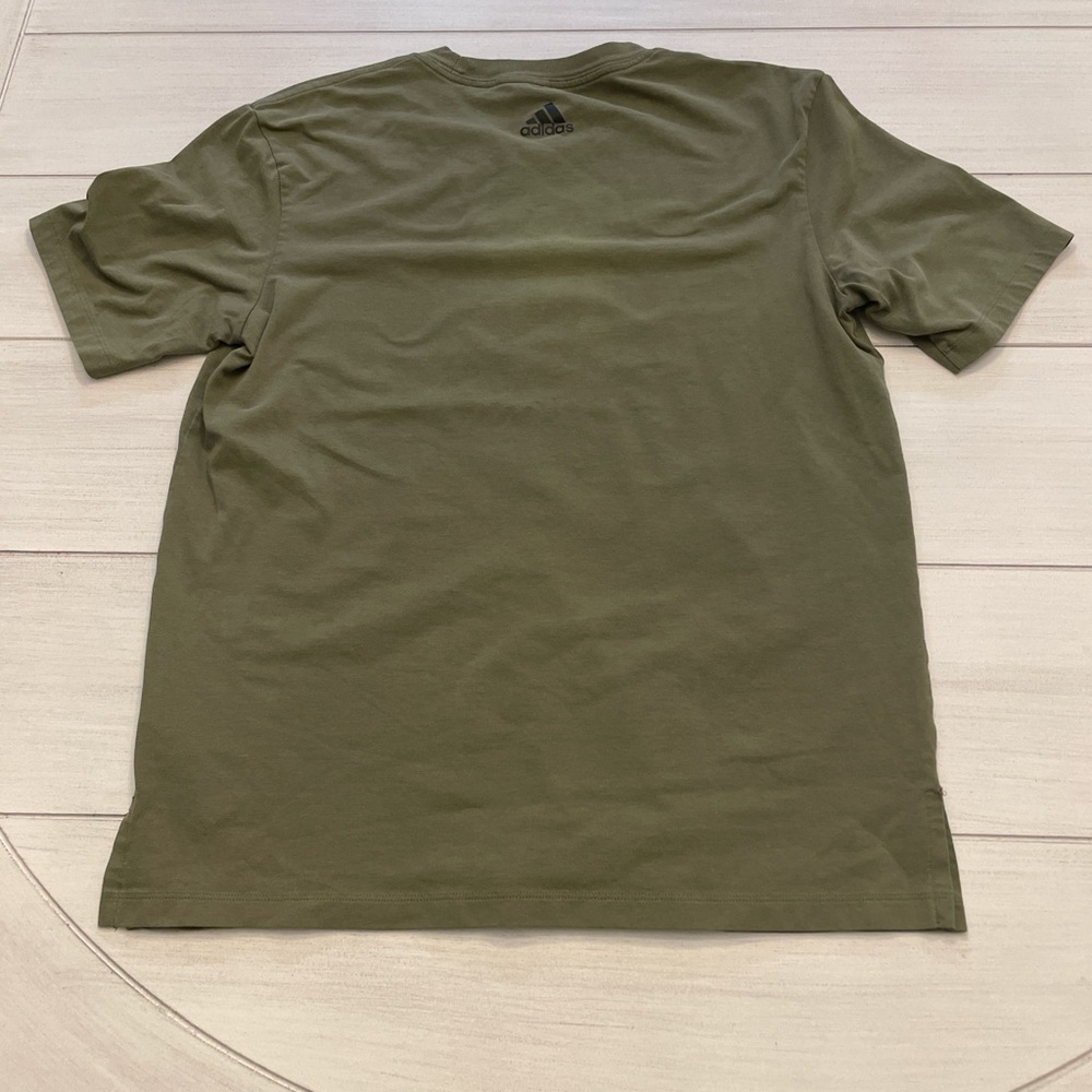 2 Adidas T-Shirts - Picture 4 of 4